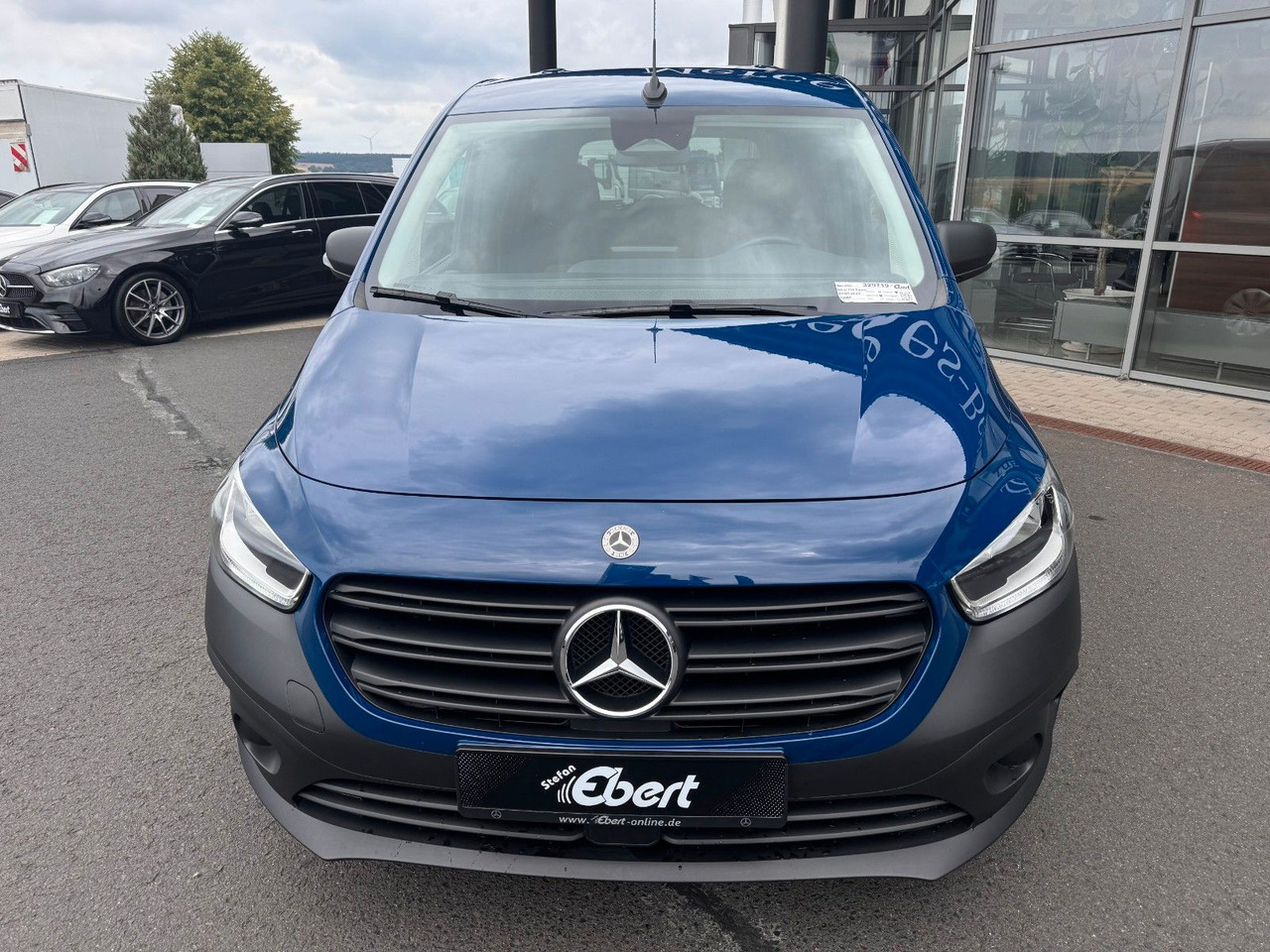 Mercedes-Benz Citan 113 Tourer Klimaautomatik AK Kamera MBUX - Pasažieru furgons: foto 2 Mercedes-Benz Citan 113 Tourer Klimaautomatik AK Kamera MBUX - Pasažieru furgons: foto 2