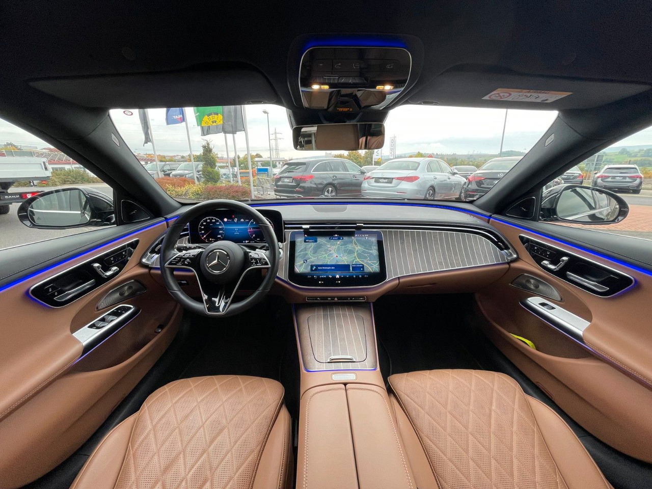 Mercedes-Benz E 220 d T Exclusive Nappa+AHK+360°+Burm+Sitzklim - Universālis: foto 1 Mercedes-Benz E 220 d T Exclusive Nappa+AHK+360°+Burm+Sitzklim - Universālis: foto 1