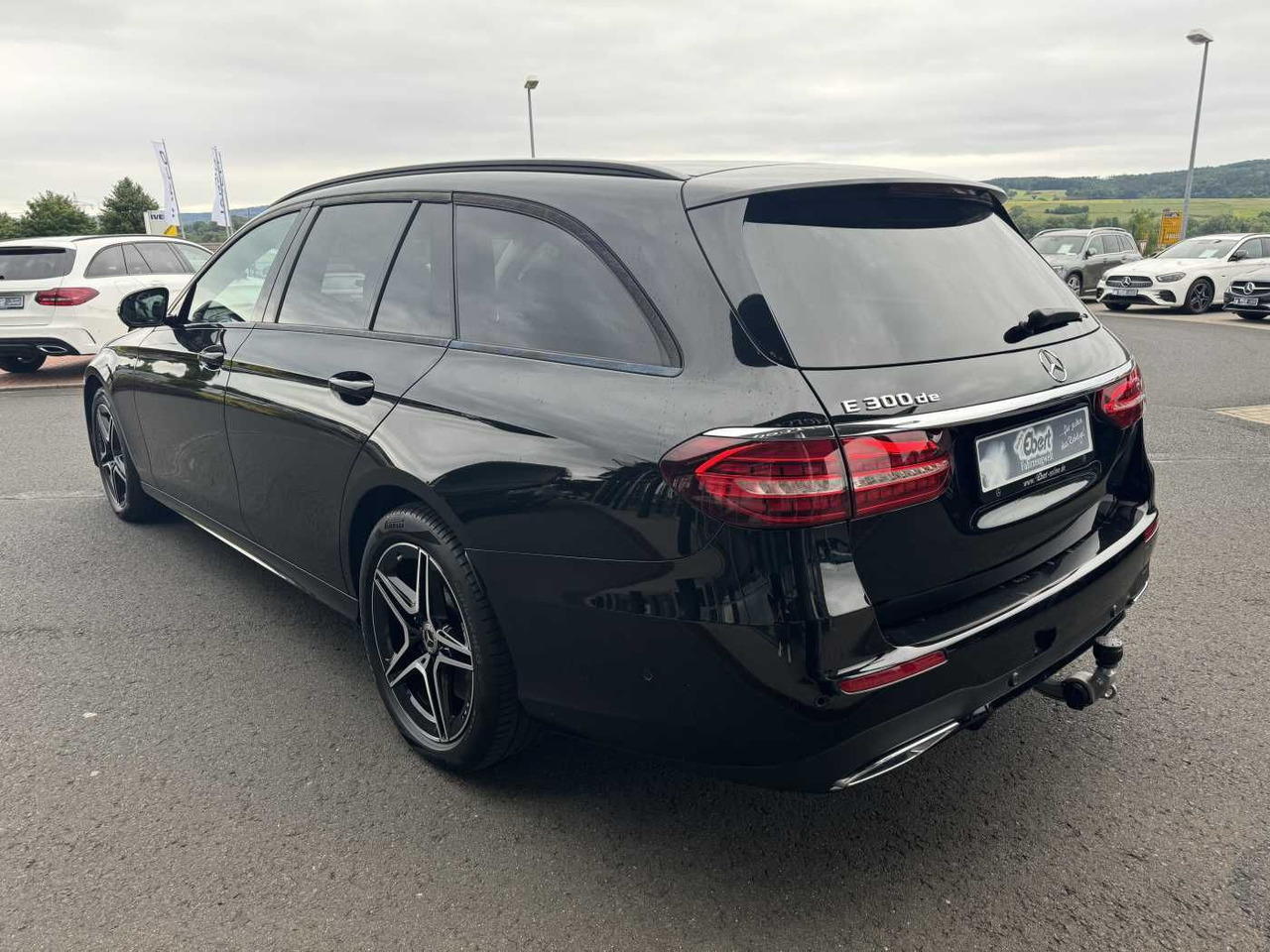 Mercedes-Benz E 300de T AMG+Pano+DistrPlus+Night +AHK+360+Ambi - Vieglā automašīna: foto 3 Mercedes-Benz E 300de T AMG+Pano+DistrPlus+Night +AHK+360+Ambi - Vieglā automašīna: foto 3
