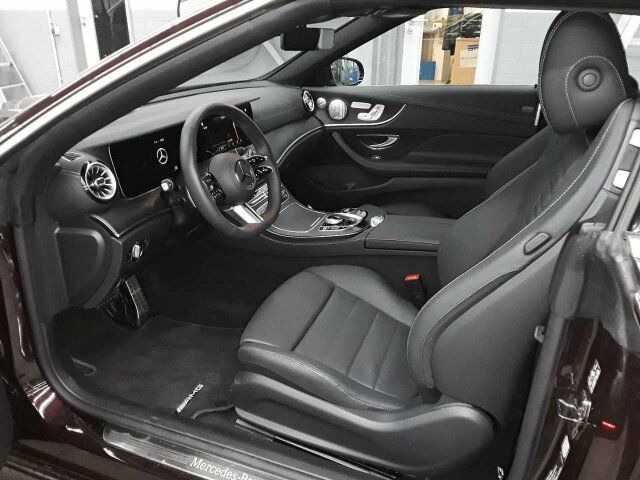 Mercedes-Benz E 400d Cabrio VOLL+AMG+Massage+Distr+Burm - Vieglā automašīna: foto 5 Mercedes-Benz E 400d Cabrio VOLL+AMG+Massage+Distr+Burm - Vieglā automašīna: foto 5