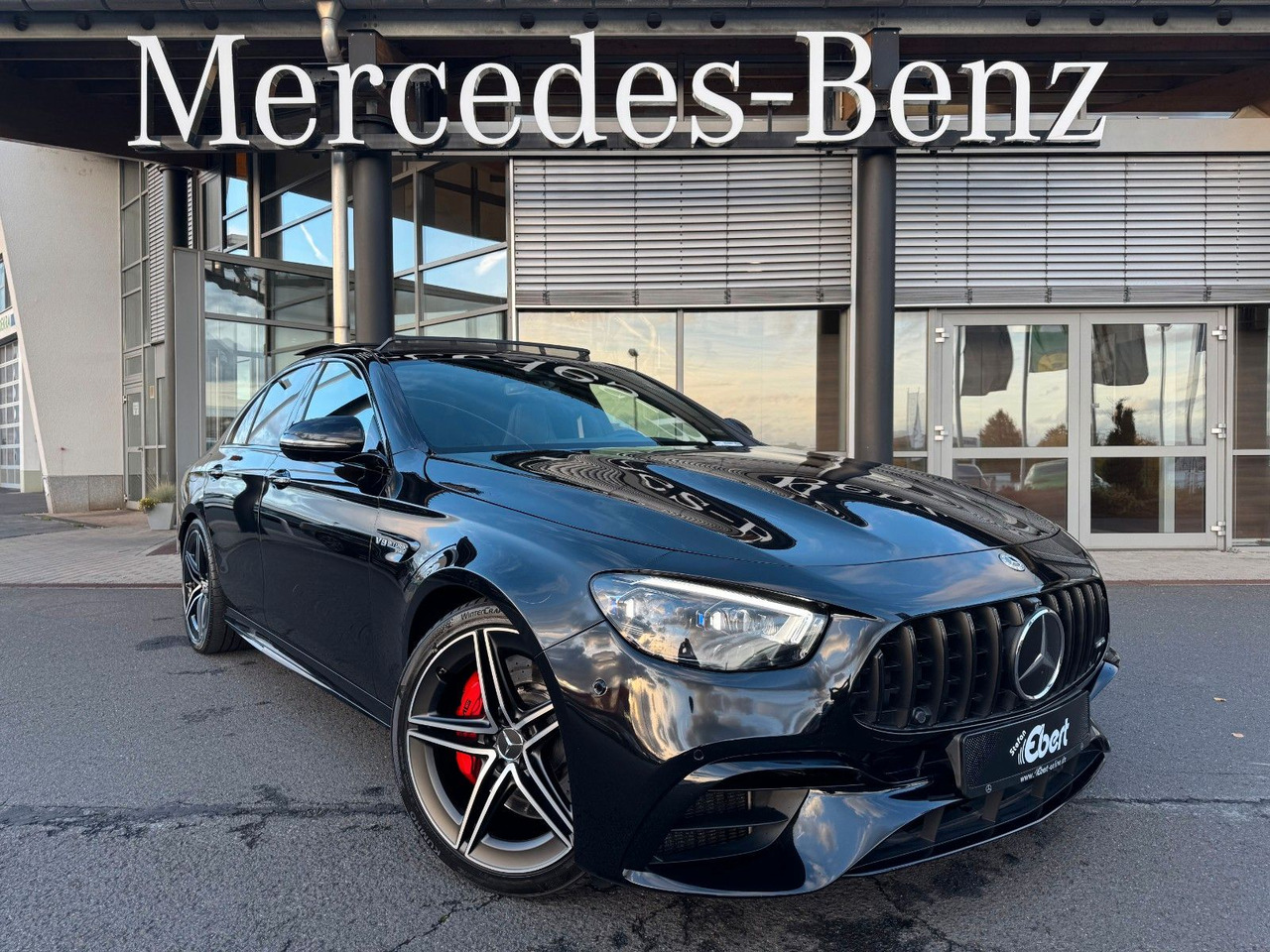 Mercedes-Benz E 63 AMG S Pano+Burm+AirM+HUD+360+uvm. - Sedans: foto 1 Mercedes-Benz E 63 AMG S Pano+Burm+AirM+HUD+360+uvm. - Sedans: foto 1