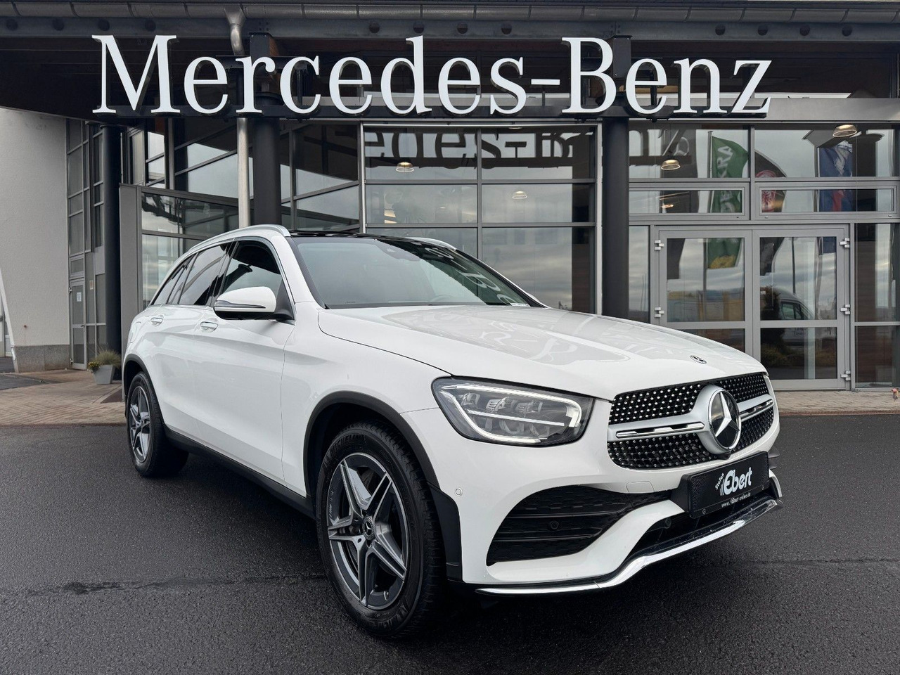 Mercedes-Benz GLC 200 4M AMG+Pano+Distr+StandH+AHK+360+HUD - SUV: foto 2 Mercedes-Benz GLC 200 4M AMG+Pano+Distr+StandH+AHK+360+HUD - SUV: foto 2
