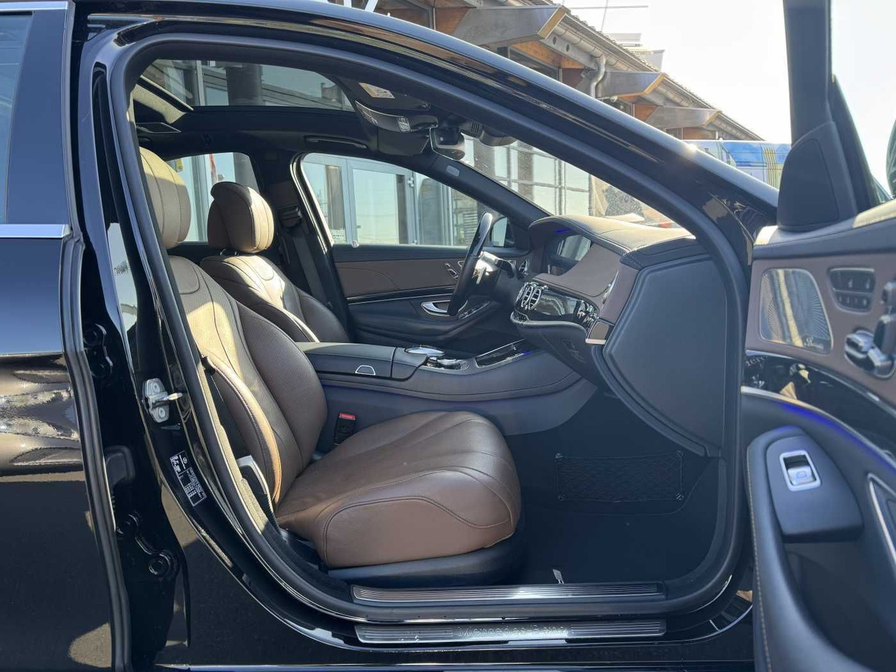Mercedes-Benz S 400d 4M AMG+Pano+Burm+Distr+Massage+ HUD - Vieglā automašīna: foto 3 Mercedes-Benz S 400d 4M AMG+Pano+Burm+Distr+Massage+ HUD - Vieglā automašīna: foto 3