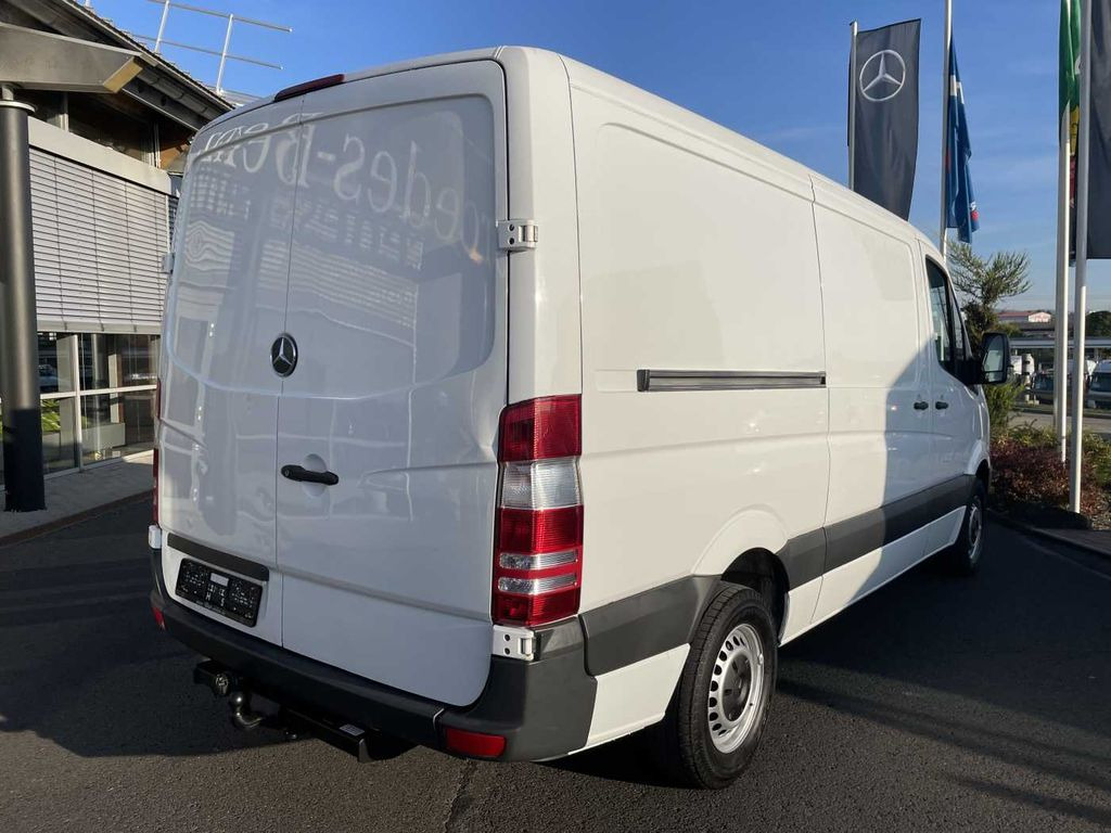 Mercedes-Benz Sprinter 214/314 CDI 3665 AHK Flachdach 3Sitze - Mazs furgons: foto 4 Mercedes-Benz Sprinter 214/314 CDI 3665 AHK Flachdach 3Sitze - Mazs furgons: foto 4