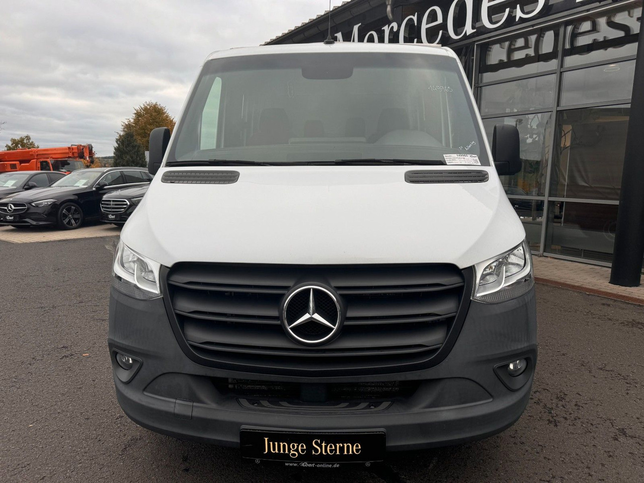 Mercedes-Benz Sprinter 215 CDI DoKa 9G Klima AHK SHZ - Automašīna ar kravas platformu, Kravas-pasažieru furgons: foto 2 Mercedes-Benz Sprinter 215 CDI DoKa 9G Klima AHK SHZ - Automašīna ar kravas platformu, Kravas-pasažieru furgons: foto 2