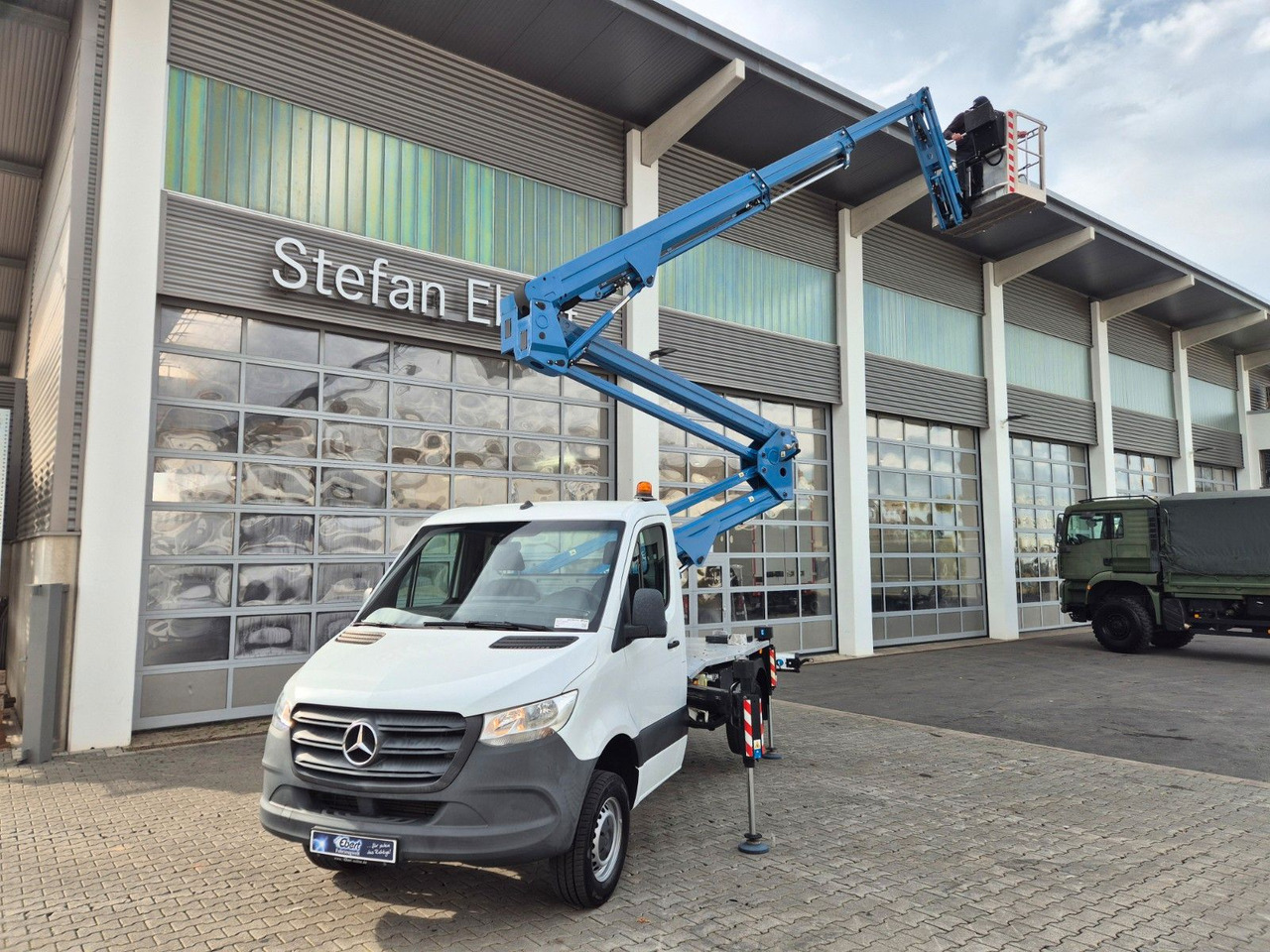 Mercedes-Benz Sprinter 314CDI Hubsteiger Ruthmann EcolineRS200 - Autopacēlājs: foto 2 Mercedes-Benz Sprinter 314CDI Hubsteiger Ruthmann EcolineRS200 - Autopacēlājs: foto 2