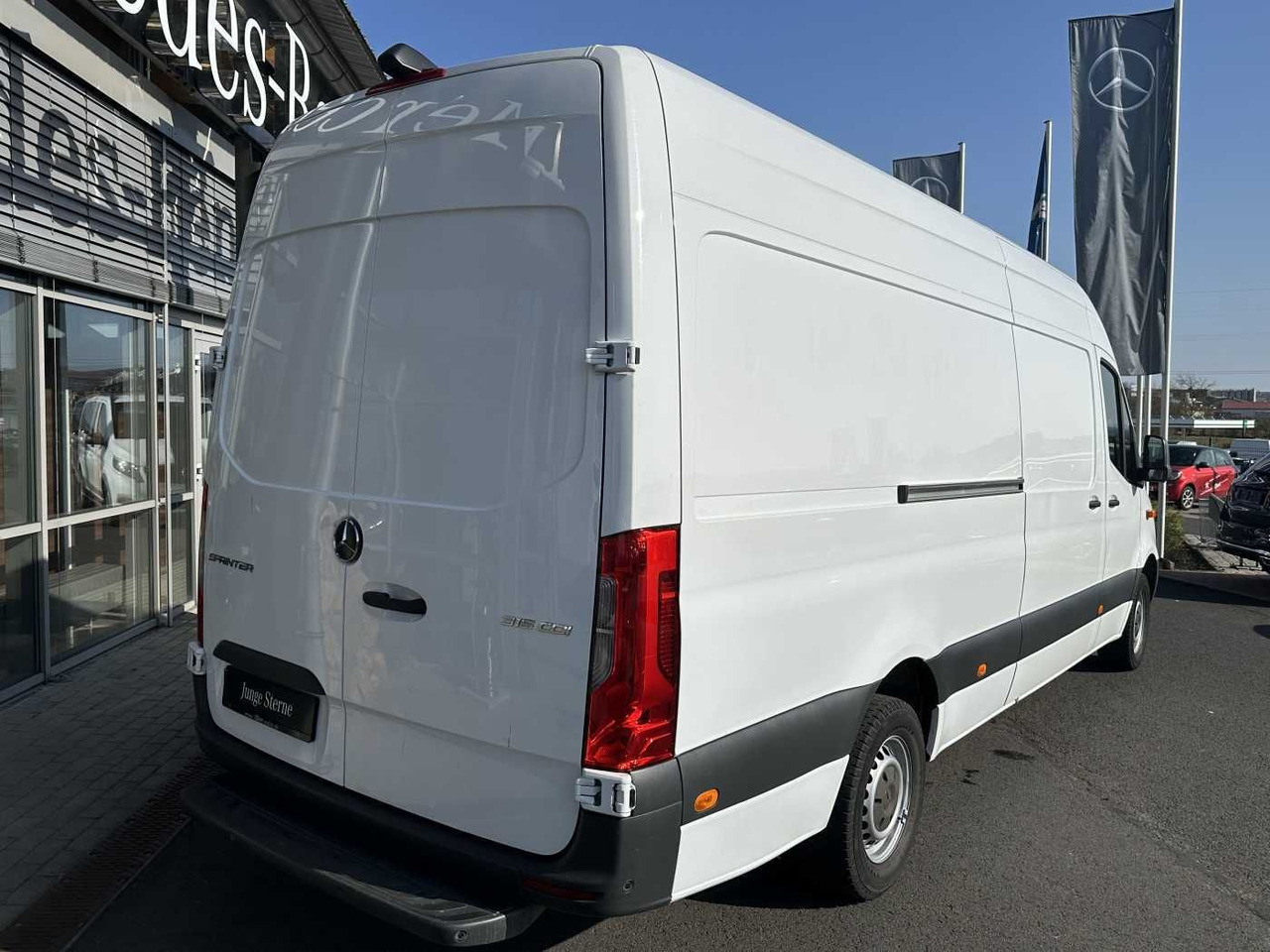 Mercedes-Benz Sprinter 315 CDI 4325 Klima Schwing 360 MBUX SHZ - Kravas mikroautobuss: foto 4 Mercedes-Benz Sprinter 315 CDI 4325 Klima Schwing 360 MBUX SHZ - Kravas mikroautobuss: foto 4
