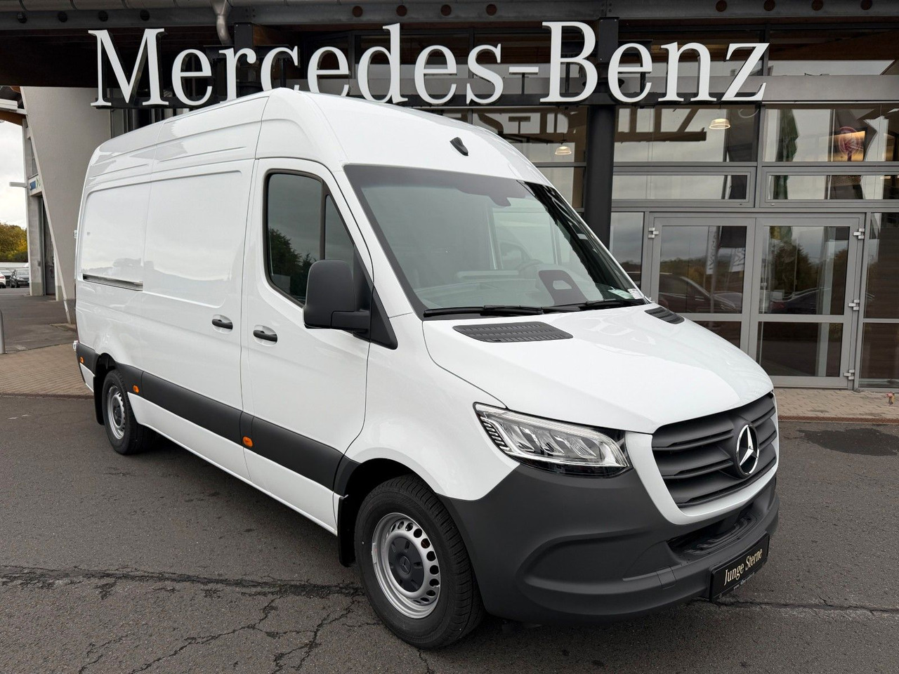 Mercedes-Benz Sprinter 317 CDI 3665 9G AHK3,5to Klima Schwing - Kravas mikroautobuss: foto 1 Mercedes-Benz Sprinter 317 CDI 3665 9G AHK3,5to Klima Schwing - Kravas mikroautobuss: foto 1