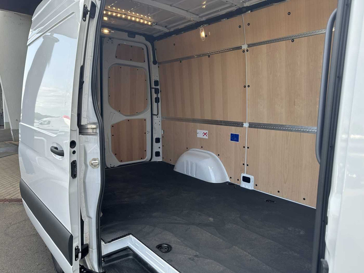 Kravas mikroautobuss Mercedes-Benz Sprinter 317 CDI 3665 9G Klima Kamera Schwing: foto 8