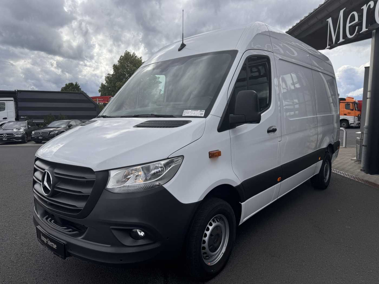 Mercedes-Benz Sprinter 317 CDI 3665 Klima 360 Schwing MBUX SHZ - Kravas mikroautobuss: foto 3 Mercedes-Benz Sprinter 317 CDI 3665 Klima 360 Schwing MBUX SHZ - Kravas mikroautobuss: foto 3