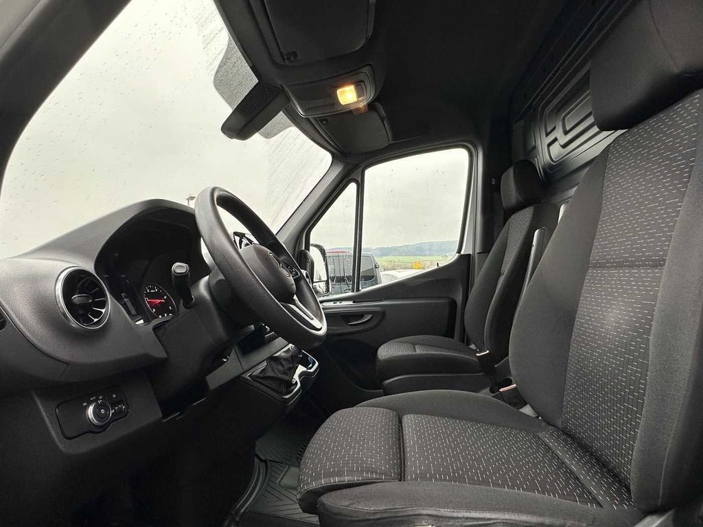 Kravas mikroautobuss Mercedes-Benz Sprinter 317 CDI 4325 Klima Kamera MBUX10' AHK: foto 9