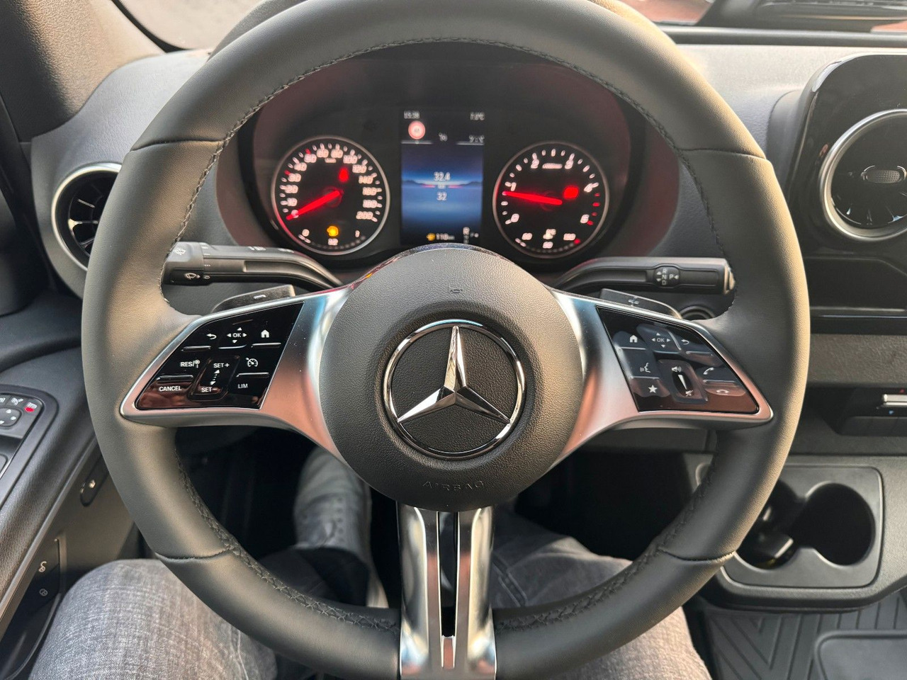 Kravas mikroautobuss Mercedes-Benz Sprinter 319 CDI 4325 Klima Kamera AHK LED: foto 15