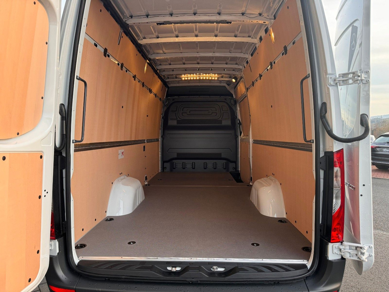 Kravas mikroautobuss Mercedes-Benz Sprinter 319 CDI 4325 Klima Kamera AHK LED: foto 7