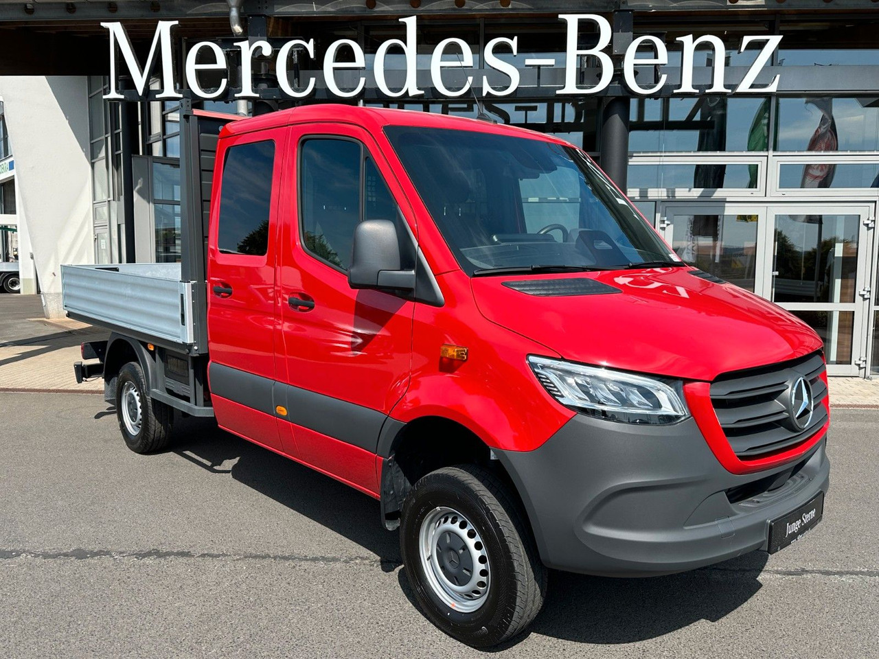 Mercedes-Benz Sprinter 319 CDI 4x4 DoKa Klima AHK3,5to - Automašīna ar kravas platformu, Kravas-pasažieru furgons: foto 1 Mercedes-Benz Sprinter 319 CDI 4x4 DoKa Klima AHK3,5to - Automašīna ar kravas platformu, Kravas-pasažieru furgons: foto 1