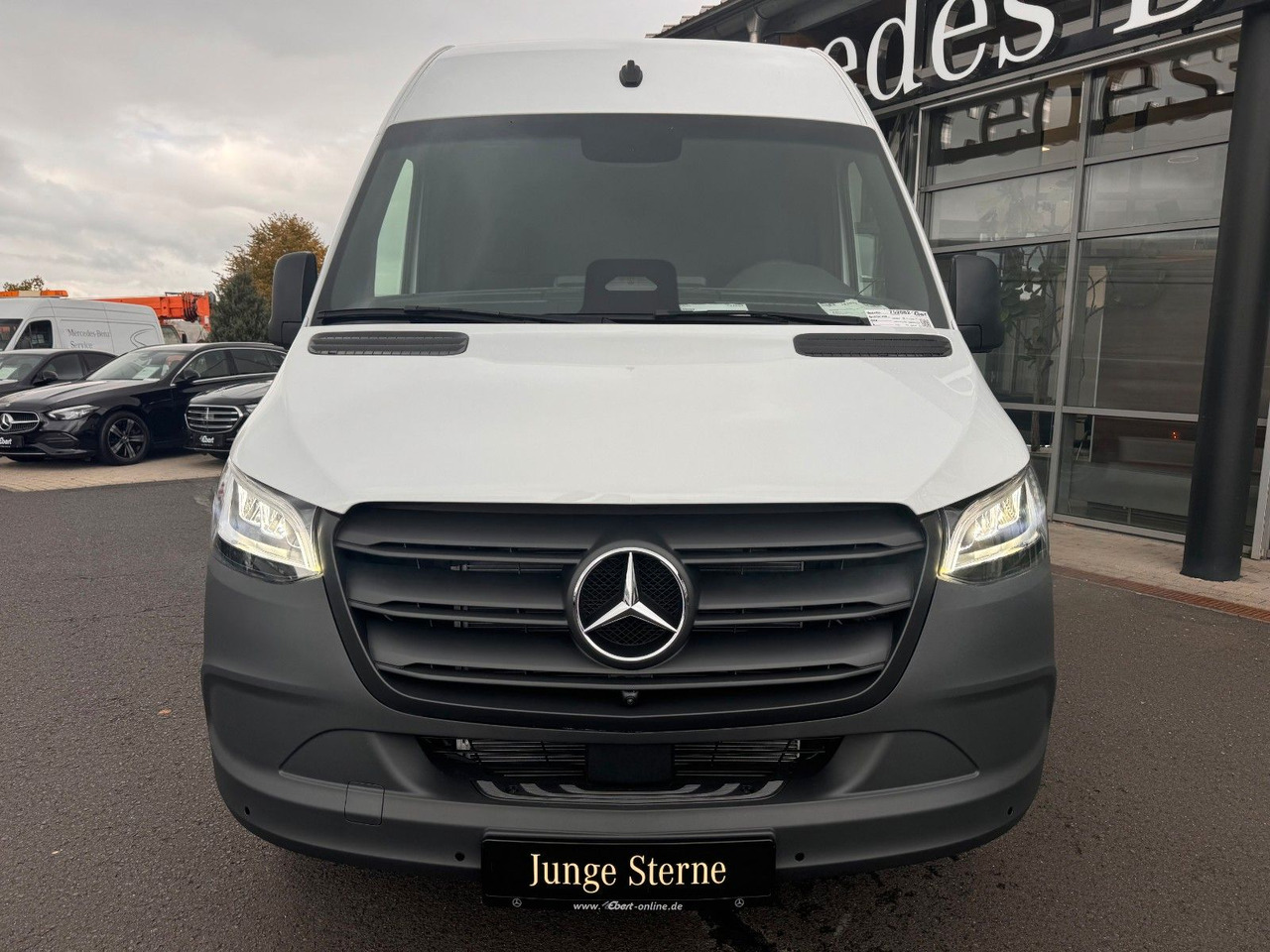 Mercedes-Benz Sprinter 319 CDI Extralang DISTRONIC Kamera LED - Kravas mikroautobuss: foto 2 Mercedes-Benz Sprinter 319 CDI Extralang DISTRONIC Kamera LED - Kravas mikroautobuss: foto 2