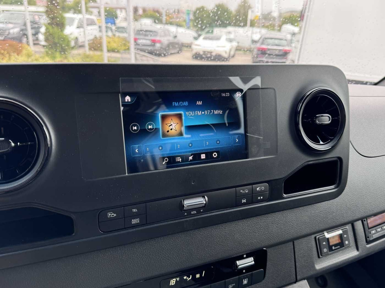 Kravas mikroautobuss Mercedes-Benz Sprinter 515 CDI Klima Warmluft Kamera MBUX: foto 15