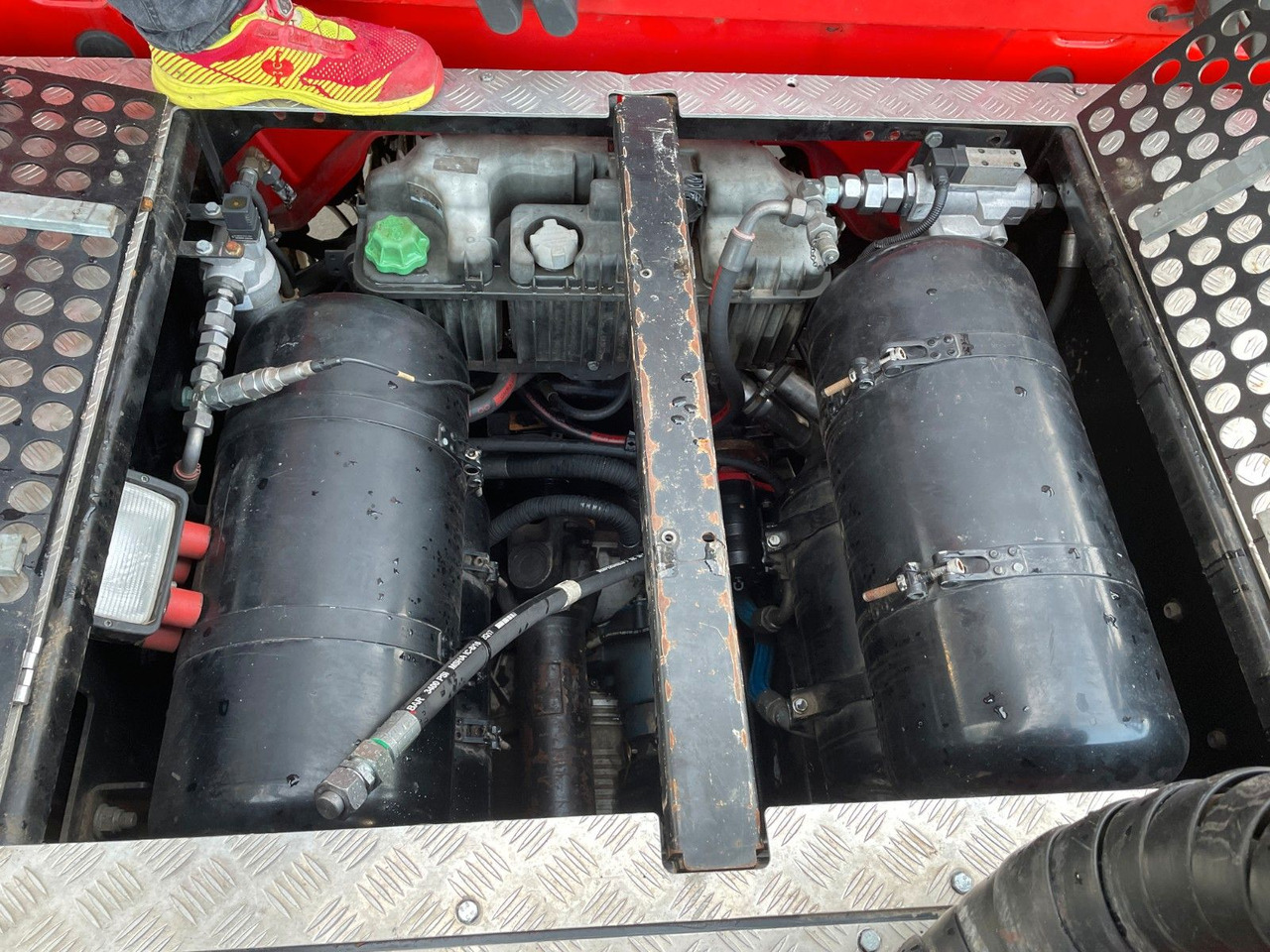 Kokvedējs, Kravas auto ar manipulatoru Mercedes-Benz TUROX 8x8 Eschlböck Biber 92 Holzhacker / 1.512h: foto 16