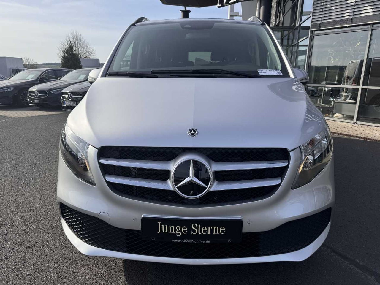 Mercedes-Benz V 220 d EDITION DISTRONIC MBUX Kamera 6Sitze - Vieglā automašīna: foto 2 Mercedes-Benz V 220 d EDITION DISTRONIC MBUX Kamera 6Sitze - Vieglā automašīna: foto 2