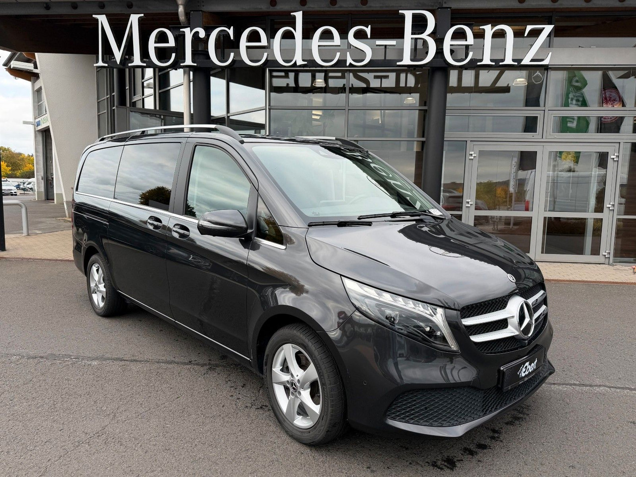 Mercedes-Benz V 250 AVANTGARDE ED AHK Tisch 6Sitze - Pasažieru furgons: foto 1 Mercedes-Benz V 250 AVANTGARDE ED AHK Tisch 6Sitze - Pasažieru furgons: foto 1
