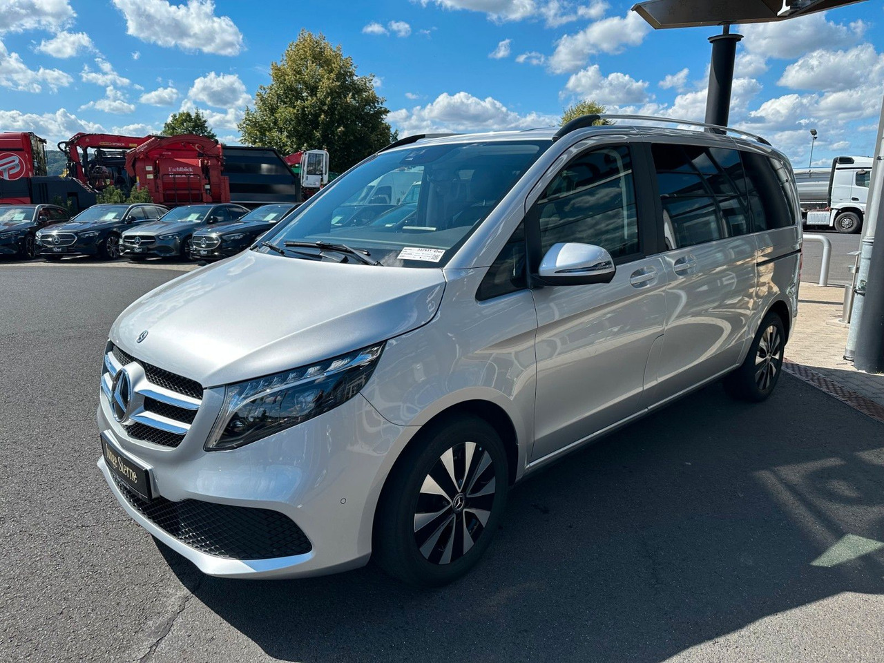 Mercedes-Benz V 250 EDITION 4MATIC Kompakt Liege-Paket AHK2,5t - Universālis: foto 3 Mercedes-Benz V 250 EDITION 4MATIC Kompakt Liege-Paket AHK2,5t - Universālis: foto 3