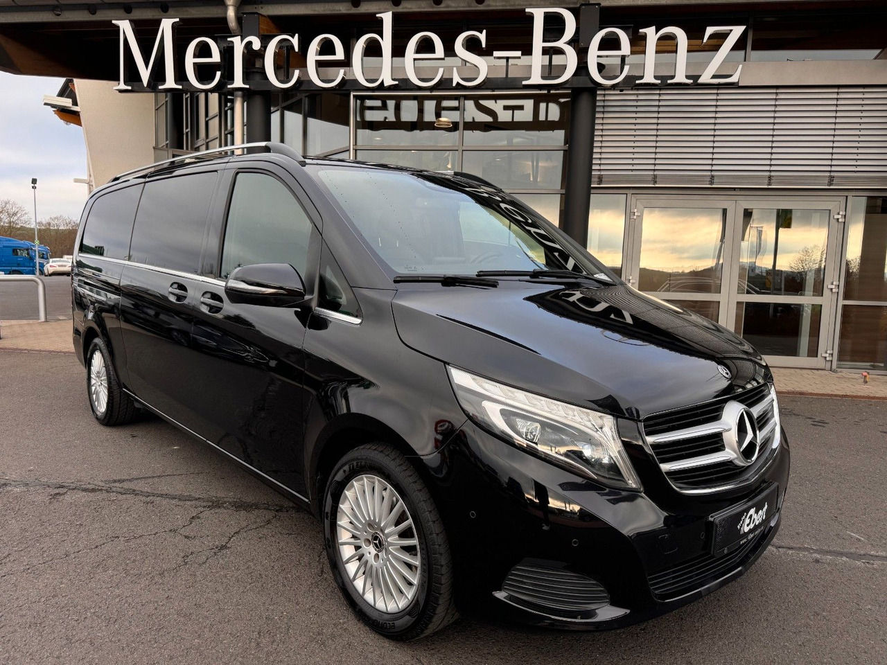 Mercedes-Benz V 250 d AVA Extralang AHK2,5to Kamera LED - Universālis: foto 1 Mercedes-Benz V 250 d AVA Extralang AHK2,5to Kamera LED - Universālis: foto 1