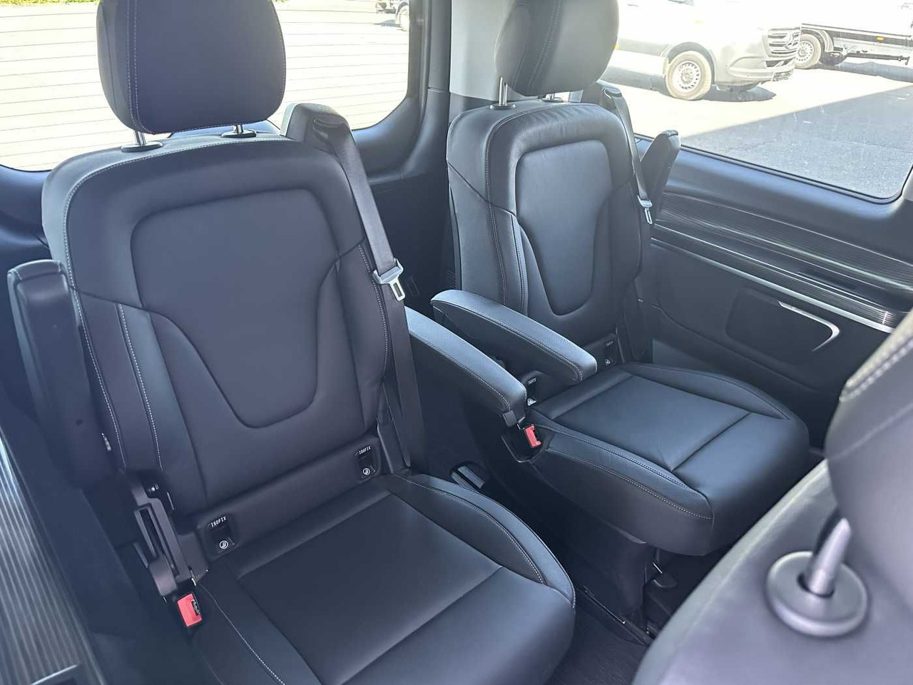 Pasažieru furgons Mercedes-Benz V 300 d AVA ED 6Sitze Burmester 360Kamera el Tür: foto 9