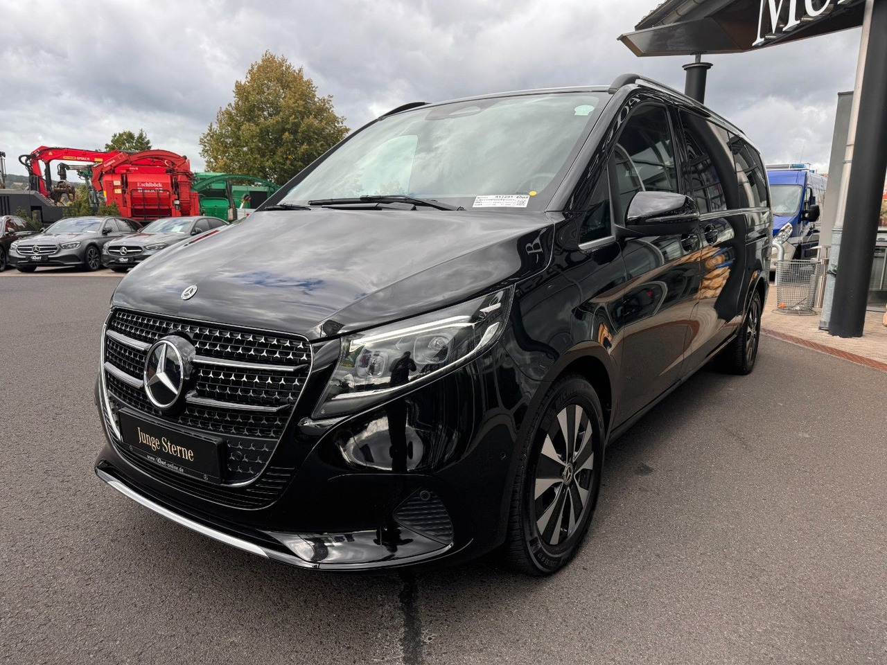 Mercedes-Benz V 300 d AVANTGARDE Extralang 360Kamera Standheiz - Universālis: foto 3 Mercedes-Benz V 300 d AVANTGARDE Extralang 360Kamera Standheiz - Universālis: foto 3