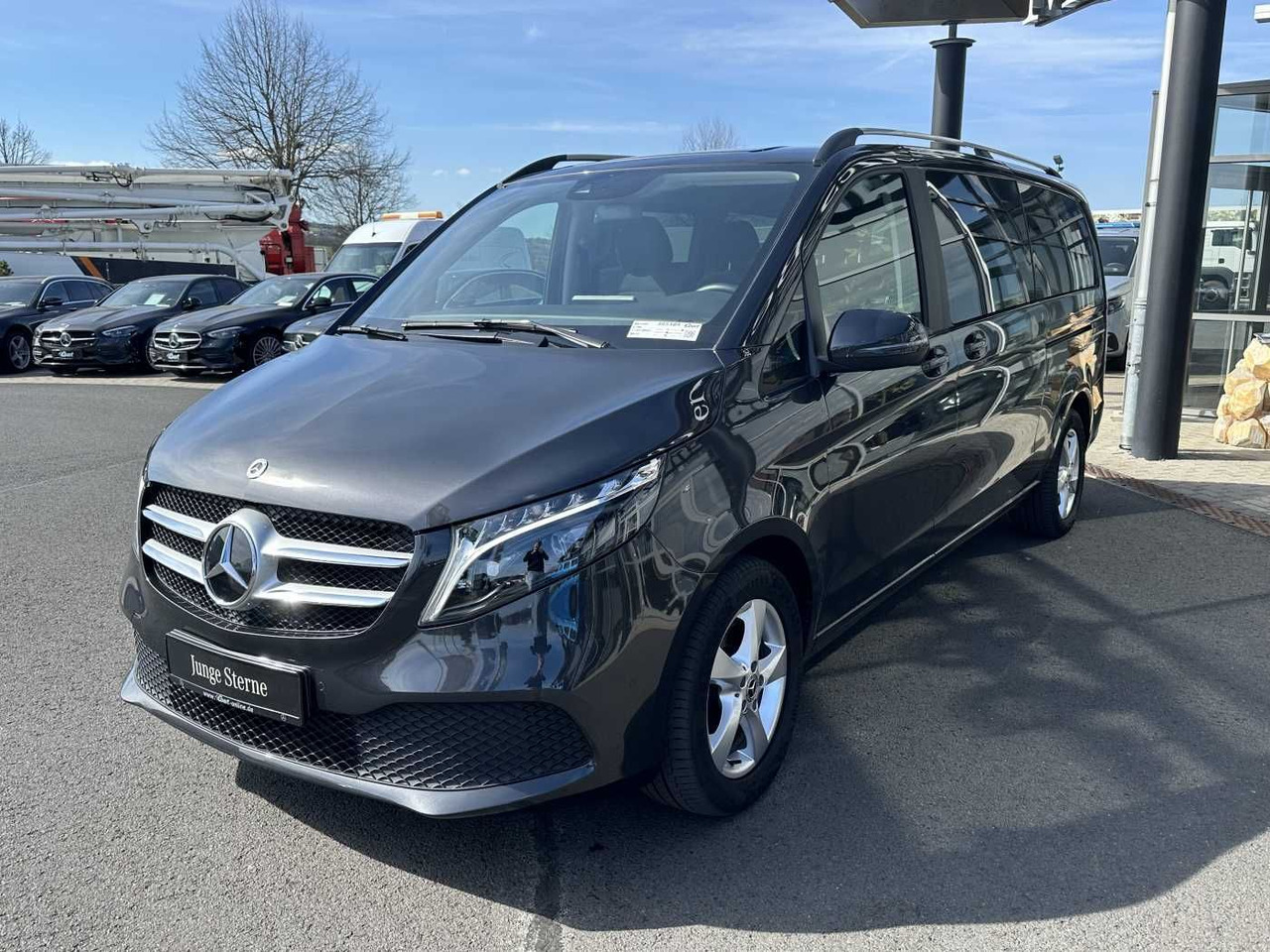 Mercedes-Benz V 300 d EDITION 4MATIC DISTRONIC AHK LED Kamera - Vieglā automašīna: foto 3 Mercedes-Benz V 300 d EDITION 4MATIC DISTRONIC AHK LED Kamera - Vieglā automašīna: foto 3