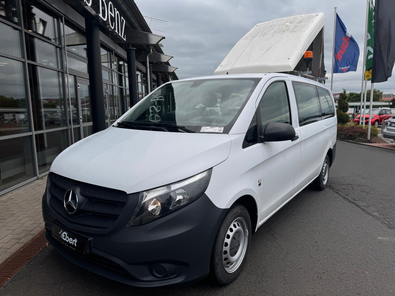 Mercedes-Benz Vito 111 CDI Tourer Begleitfahrzeug BF3+ / WVZ - Mazs furgons: foto 5 Mercedes-Benz Vito 111 CDI Tourer Begleitfahrzeug BF3+ / WVZ - Mazs furgons: foto 5