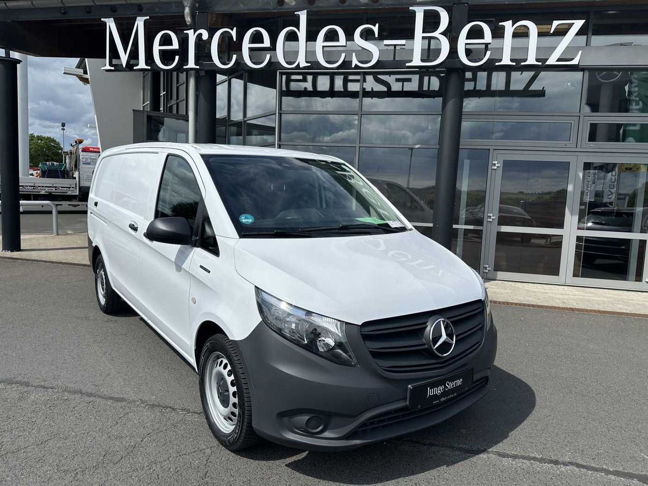 Mercedes-Benz eVito 112 Klima Kamera Navi SHZ Tempomat - Mazs furgons, Elektriskais furgons: foto 1 Mercedes-Benz eVito 112 Klima Kamera Navi SHZ Tempomat - Mazs furgons, Elektriskais furgons: foto 1