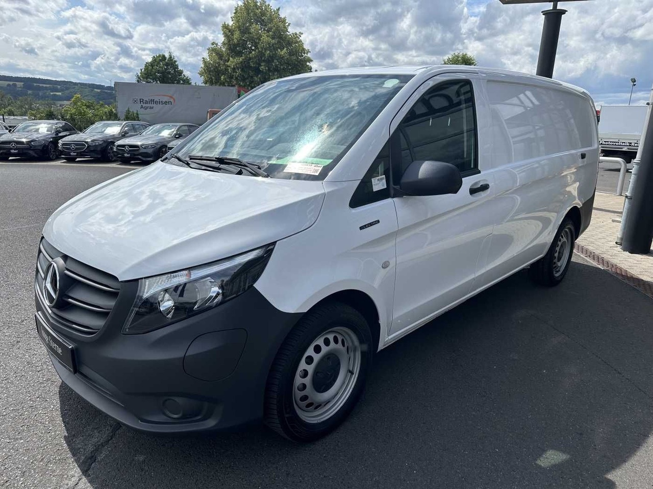 Mercedes-Benz eVito 112 Klima Kamera Navi SHZ Tempomat - Mazs furgons, Elektriskais furgons: foto 3 Mercedes-Benz eVito 112 Klima Kamera Navi SHZ Tempomat - Mazs furgons, Elektriskais furgons: foto 3