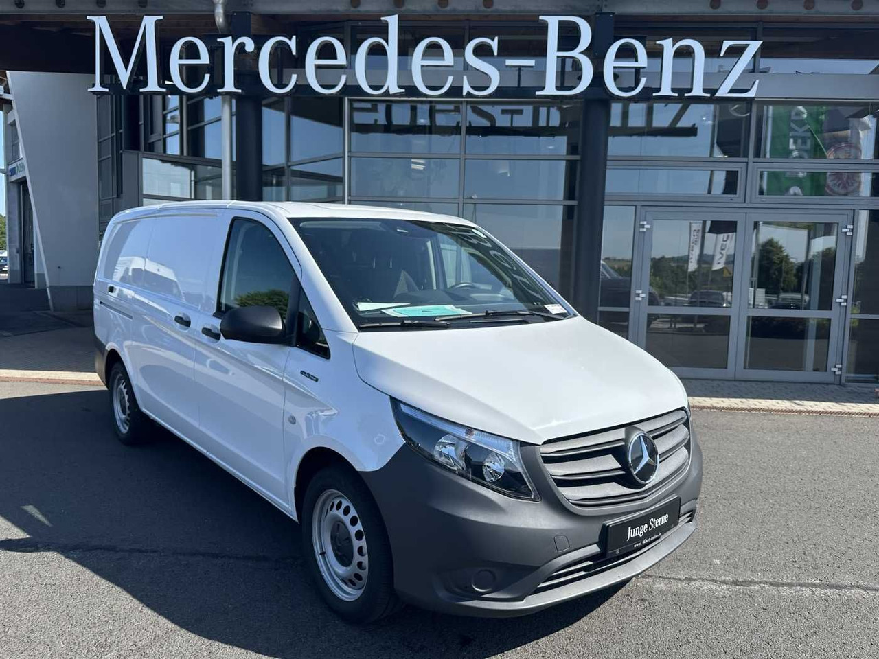Mercedes-Benz eVito 112 Klima Kamera Navi SHZ Tempomat - Mazs furgons, Elektriskais furgons: foto 1 Mercedes-Benz eVito 112 Klima Kamera Navi SHZ Tempomat - Mazs furgons, Elektriskais furgons: foto 1