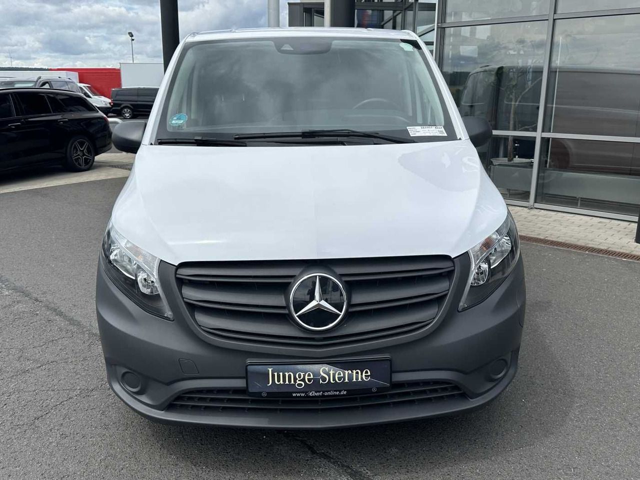Mercedes-Benz eVito 112 Klima Kamera Navi SHZ Tempomat - Mazs furgons, Elektriskais furgons: foto 2 Mercedes-Benz eVito 112 Klima Kamera Navi SHZ Tempomat - Mazs furgons, Elektriskais furgons: foto 2