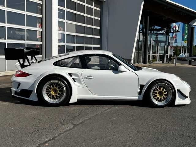 Porsche 997 GT2 RSR Rennwagen - Vieglā automašīna: foto 2 Porsche 997 GT2 RSR Rennwagen - Vieglā automašīna: foto 2