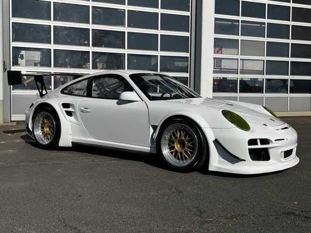 Porsche 997 GT2 RSR Rennwagen - Vieglā automašīna: foto 1 Porsche 997 GT2 RSR Rennwagen - Vieglā automašīna: foto 1