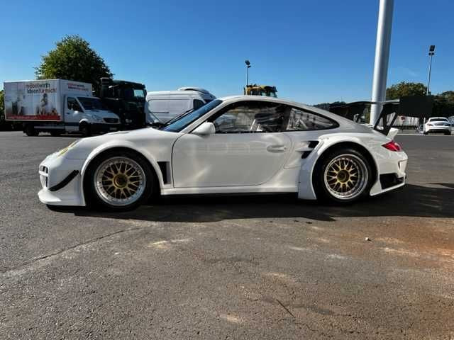 Porsche 997 GT2 RSR Rennwagen - Vieglā automašīna: foto 5 Porsche 997 GT2 RSR Rennwagen - Vieglā automašīna: foto 5