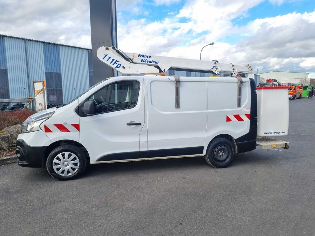 Renault Trafic dCi 120 L1H1 / France Elavateur 10,6m - Autopacēlājs, Komercauto: foto 4 Renault Trafic dCi 120 L1H1 / France Elavateur 10,6m - Autopacēlājs, Komercauto: foto 4