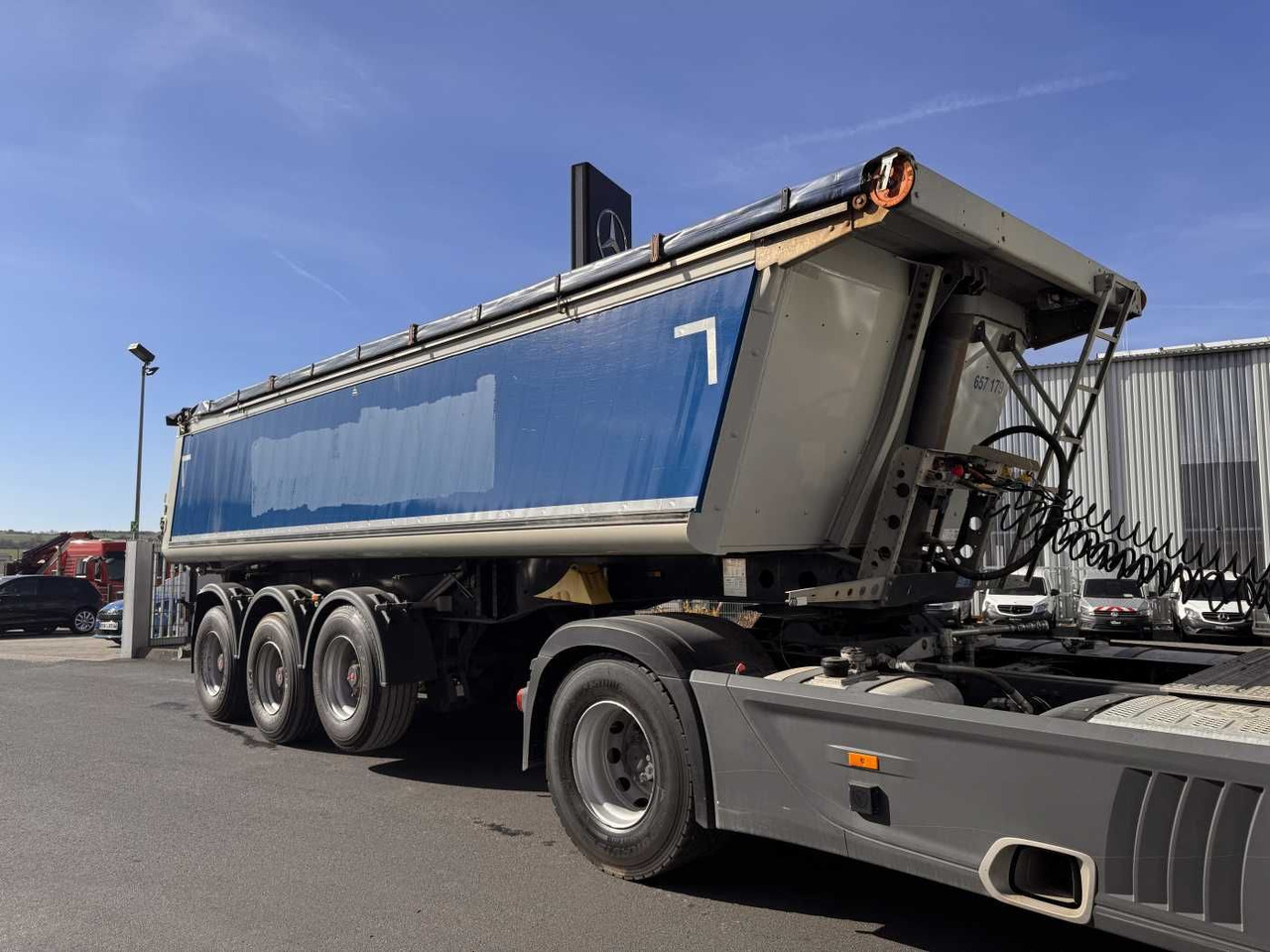 Schmitz Cargobull SGF*S3 SKI 24 SL 7.2 Mulde 23m³ Liftachse 5x Schmitz Cargobull SGF*S3 SKI 24 SL 7.2 Alu-Mulde 23m³ Liftachse - Puspiekabe pašizgāzējs: foto 3 Schmitz Cargobull SGF*S3 SKI 24 SL 7.2 Mulde 23m³ Liftachse 5x Schmitz Cargobull SGF*S3 SKI 24 SL 7.2 Alu-Mulde 23m³ Liftachse - Puspiekabe pašizgāzējs: foto 3