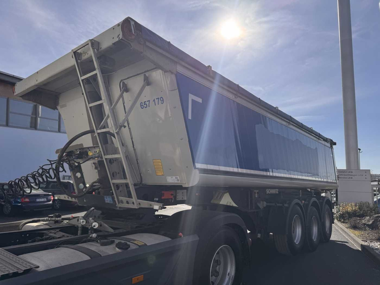 Schmitz Cargobull SGF*S3 SKI 24 SL 7.2 Mulde 23m³ Liftachse 5x Schmitz Cargobull SGF*S3 SKI 24 SL 7.2 Alu-Mulde 23m³ Liftachse - Puspiekabe pašizgāzējs: foto 2 Schmitz Cargobull SGF*S3 SKI 24 SL 7.2 Mulde 23m³ Liftachse 5x Schmitz Cargobull SGF*S3 SKI 24 SL 7.2 Alu-Mulde 23m³ Liftachse - Puspiekabe pašizgāzējs: foto 2