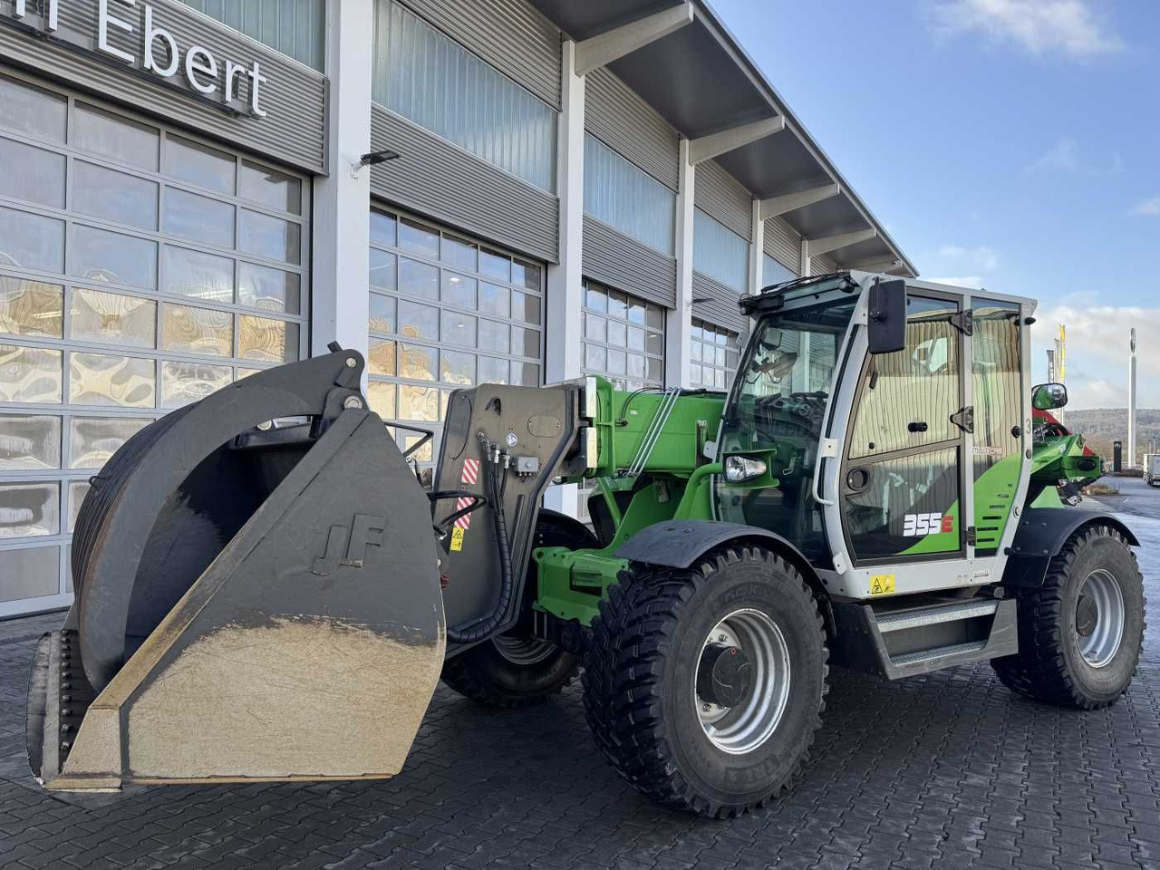 Sennebogen 355 E / Greifschaufel / nur 998h! - Riteņu iekrāvējs: foto 5 Sennebogen 355 E / Greifschaufel / nur 998h! - Riteņu iekrāvējs: foto 5