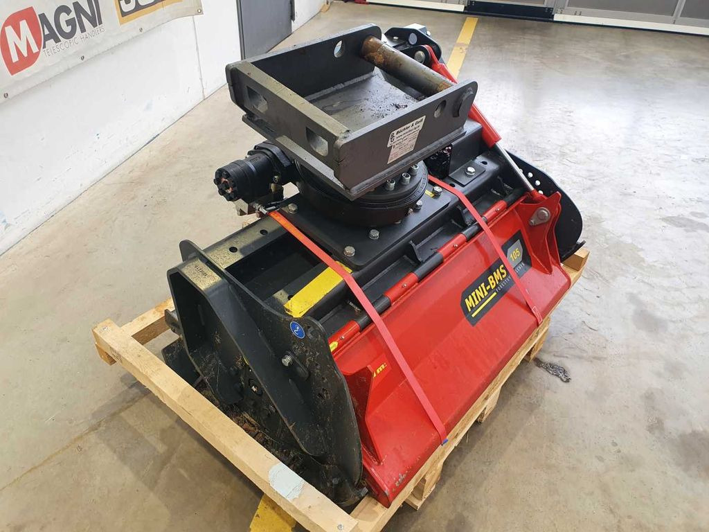 Seppi M. MINI-BMS 105 Mulcher / DEMO / Drehmotor - Meža mulčeris: foto 4 Seppi M. MINI-BMS 105 Mulcher / DEMO / Drehmotor - Meža mulčeris: foto 4