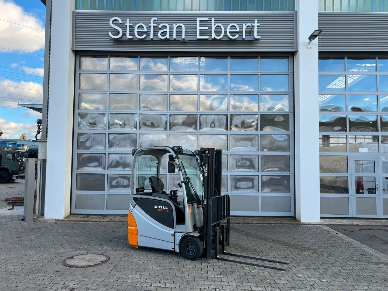 Still RX20-14 / Triplex: 4.60m! / nur 2.438h! / SS - Elektroiekrāvējs: foto 1 Still RX20-14 / Triplex: 4.60m! / nur 2.438h! / SS - Elektroiekrāvējs: foto 1