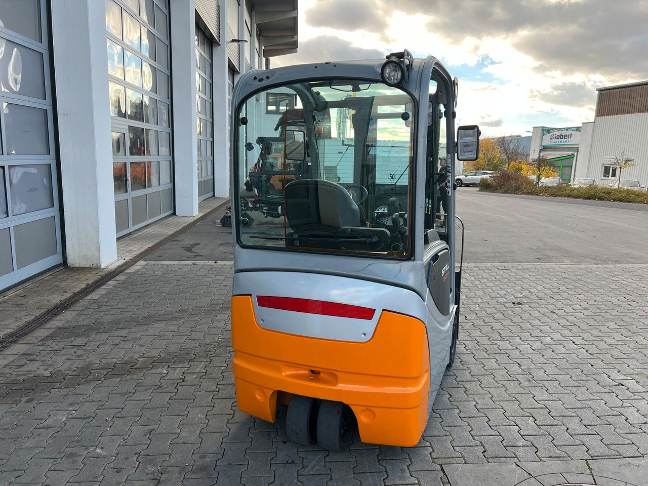 Still RX20-14 / Triplex: 4.60m! / nur 2.438h! / SS - Elektroiekrāvējs: foto 5 Still RX20-14 / Triplex: 4.60m! / nur 2.438h! / SS - Elektroiekrāvējs: foto 5