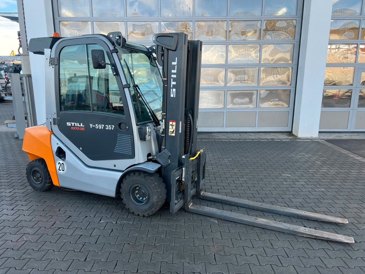 Still RX70-30 / Triplex: 4.60m / nur 568h / SS / Waage - Dīzeļiekrāvējs: foto 2 Still RX70-30 / Triplex: 4.60m / nur 568h / SS / Waage - Dīzeļiekrāvējs: foto 2