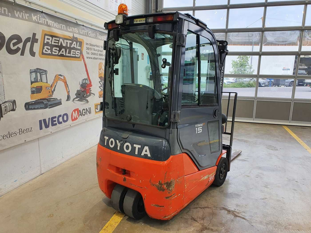 Toyota 8FBET15 / Batterie 07/2023 / HH: 4.3m! / 2.849h - Elektroiekrāvējs: foto 4 Toyota 8FBET15 / Batterie 07/2023 / HH: 4.3m! / 2.849h - Elektroiekrāvējs: foto 4