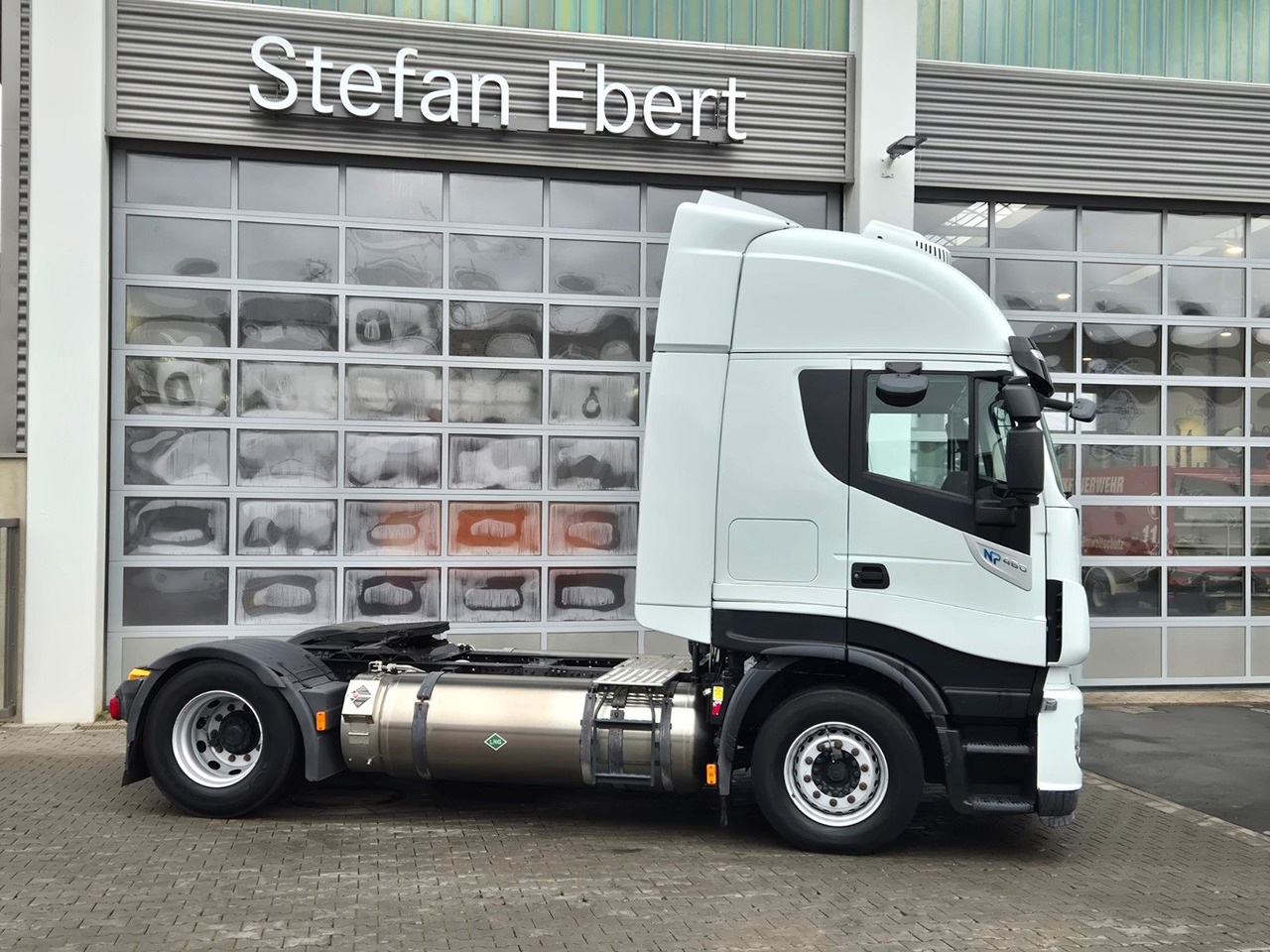 Iveco Stralis 460NP LNG Intarder 3 Stück - Vilcējs: foto 5 Iveco Stralis 460NP LNG Intarder 3 Stück - Vilcējs: foto 5