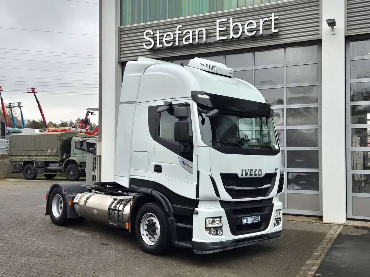 Iveco Stralis 460NP LNG Intarder 3 Stück - Vilcējs: foto 3 Iveco Stralis 460NP LNG Intarder 3 Stück - Vilcējs: foto 3