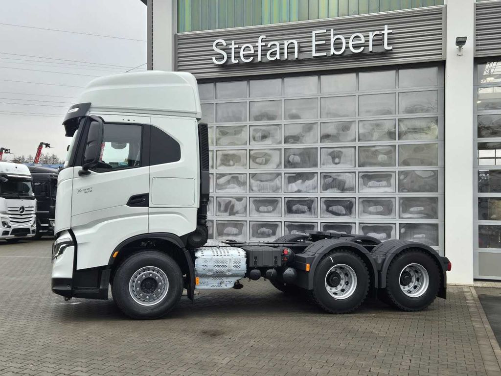 Iveco X-Way AS440X57TZ/P ON+ 6x4 Intarder 2xBett Iveco X-Way AS440X57TZ/P ON+ 6x4 Intarder 2xBett - Vilcējs: foto 5 Iveco X-Way AS440X57TZ/P ON+ 6x4 Intarder 2xBett Iveco X-Way AS440X57TZ/P ON+ 6x4 Intarder 2xBett - Vilcējs: foto 5