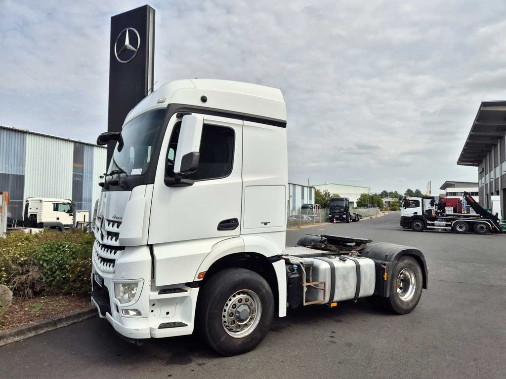 Mercedes-Benz Arocs 1845 LS 4x4 HAD Retarder Hydraulik Navi Mercedes-Benz Arocs 1845 LS 4x4 HAD Retarder Hydraulik Navi - Vilcējs: foto 2 Mercedes-Benz Arocs 1845 LS 4x4 HAD Retarder Hydraulik Navi Mercedes-Benz Arocs 1845 LS 4x4 HAD Retarder Hydraulik Navi - Vilcējs: foto 2