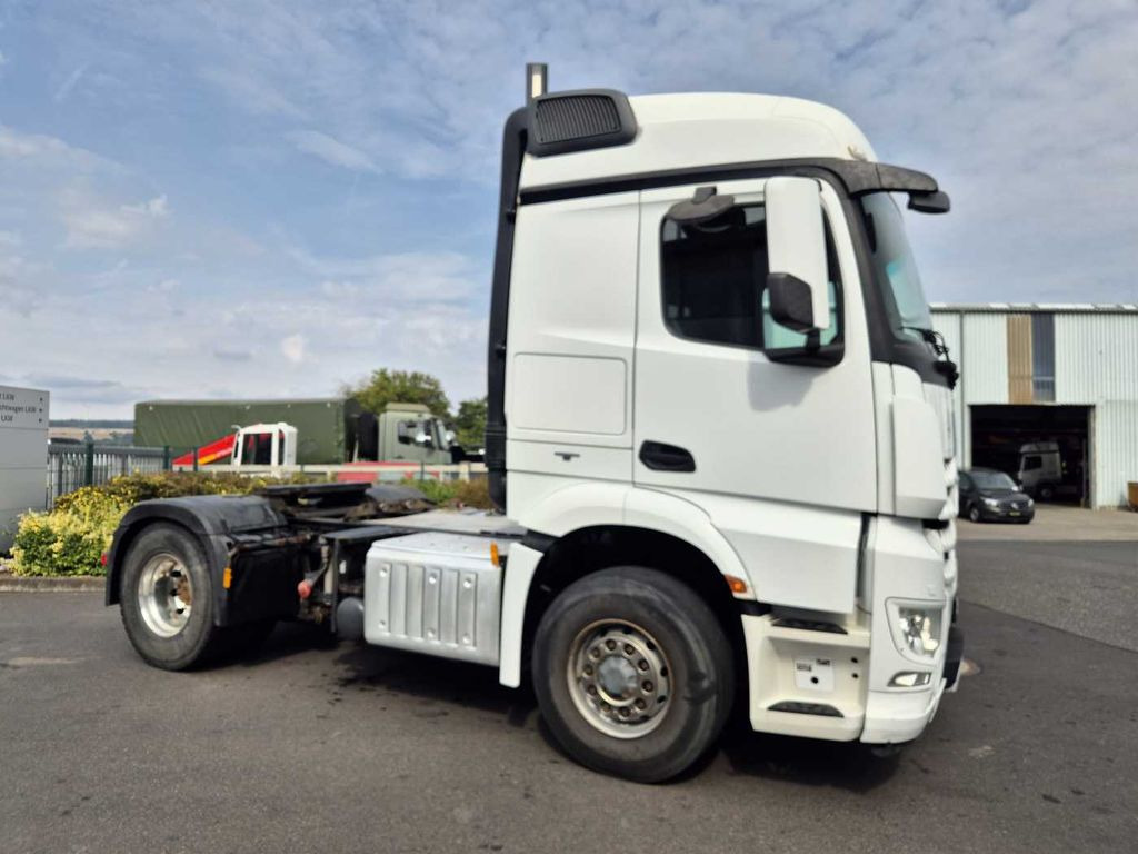Mercedes-Benz Arocs 1845 LS 4x4 HAD Retarder Hydraulik Navi - Vilcējs: foto 3 Mercedes-Benz Arocs 1845 LS 4x4 HAD Retarder Hydraulik Navi - Vilcējs: foto 3